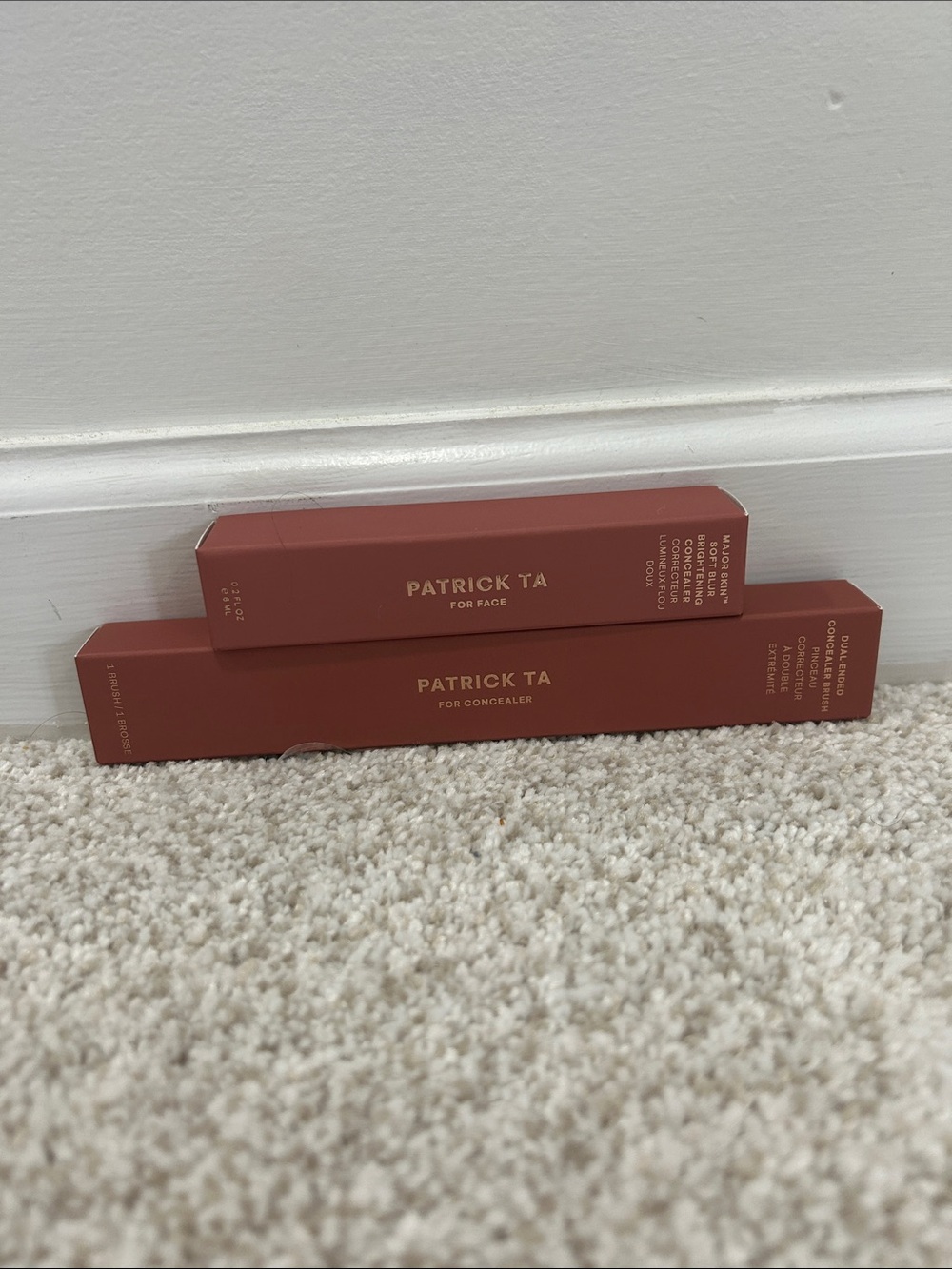 Patrick Ta Concealer Brush and concealer Shade 4